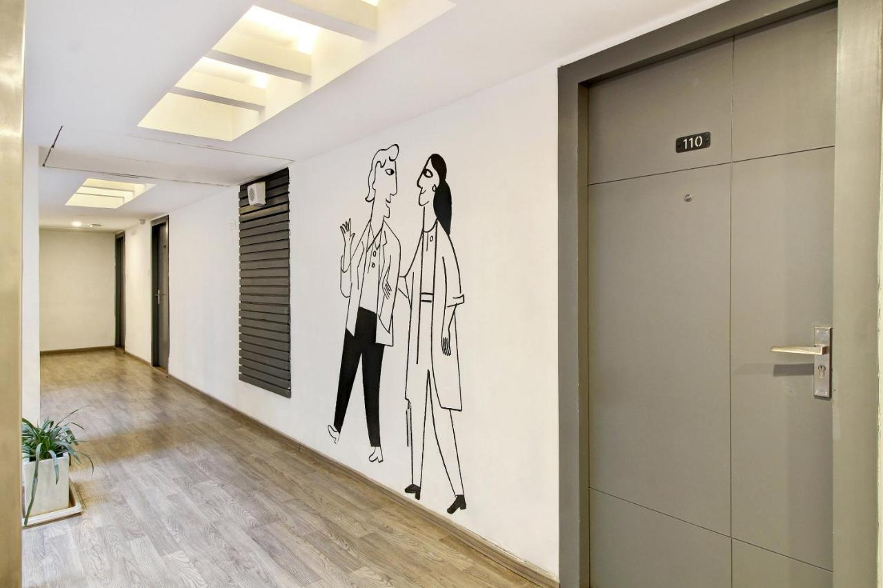 Oyo Townhouse 9 Hitech City Hyderabad Bagian luar foto